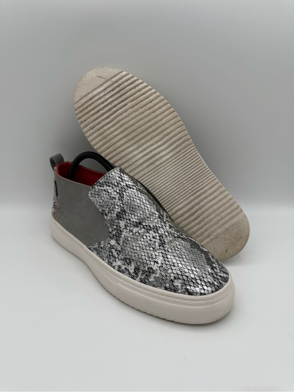 Women's Hey Dude Peyton Snake Grey Pink Casual Slip-On Comfort Shoes Size 10